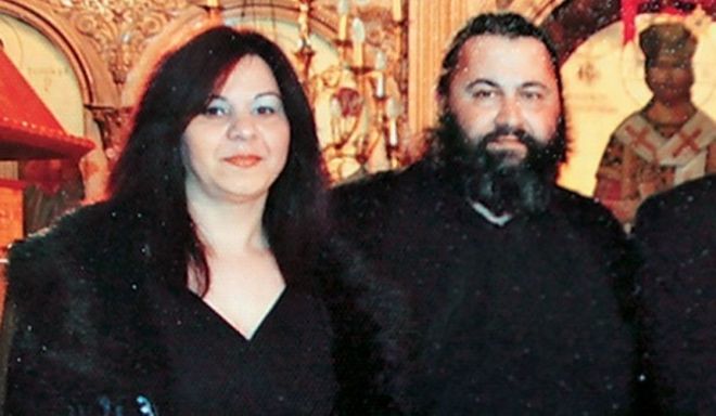 Ηλεία: Η δολοφονία του ιερέα από την παπαδιά και τον εραστή της – Το χρονικό μιας υπόθεσης που συγκλόνισε όλη την Ελλάδα (VIDEO)