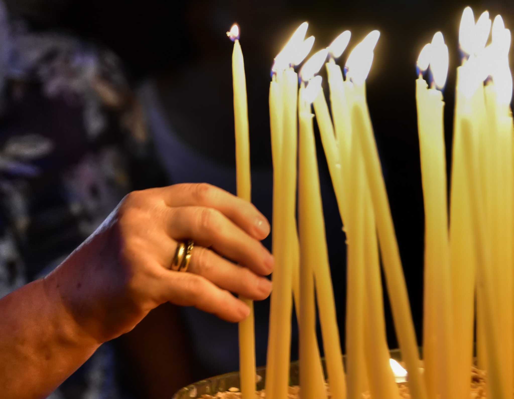 Γρεβενά: Στο νοσοκομείο 68χρονος ιερέας μετά από απόπειρα αυτοκτονίας – Κατηγορείται για revenge porn