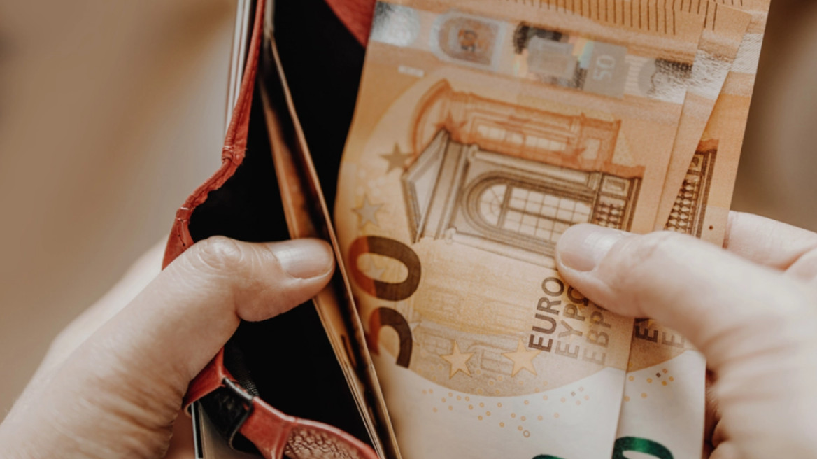 Αναδρομικά σε 47.055 συνταξιούχους από τον ΕΦΚΑ – Ποιοι είναι οι δικαιούχοι