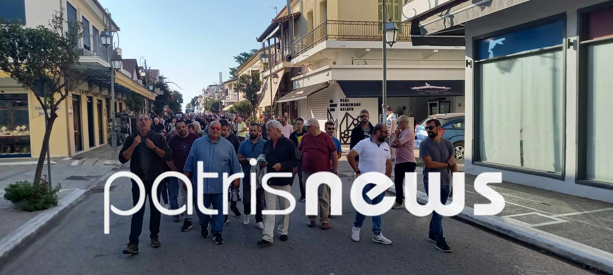«Σύγκρουση» για τη διαχείριση των τουριστών στο Κατάκολο