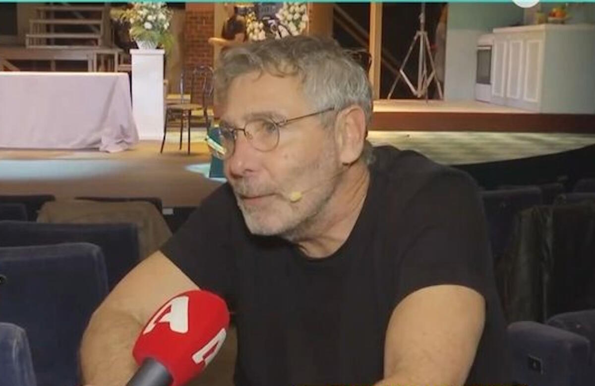 Θοδωρής Αθερίδης: Η ζωή μετά τον χωρισμό από τη Σμαράγδα Καρύδη – «Δεν είχα ποτέ πολέμους με τις γυναίκες»
