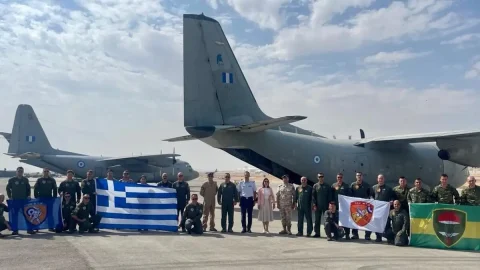 Κυριάκος Μητσοτάκης: Δύο αεροσκάφη της ελληνικής πολεμικής αεροπορίας έριξαν 8,5 τόνους με τρόφιμα στη Γάζα