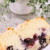 Σαν cheesecake αλλά χωρίς κόπο: Το καλοκαιρινό γλυκό που εξαφανίζεται σε κάθε τραπέζι