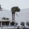 Καιρός: Έρχεται εξασθένηση των ανέμων αλλά για λίγο – Δύσκολο το πρωινό της Δευτέρας