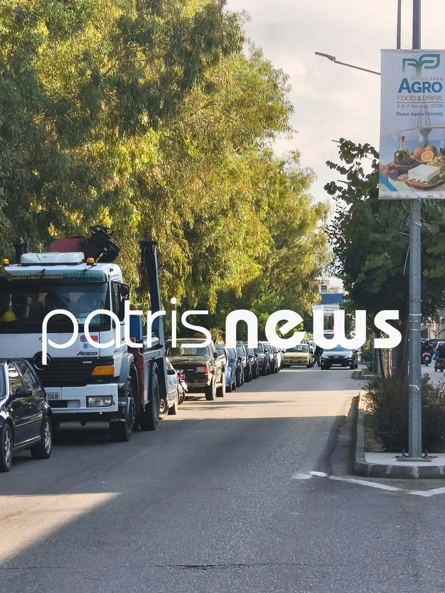 Δυτική Ελλάδα: Ηλικιωμένος αισθάνθηκε αδιαθεσία και έκανε "καραμπόλα" με επτά αυτοκίνητα – Μεταφέρθηκε τραυματισμένος στο Νοσοκομείο-ΦΩΤΟ