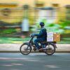 Τέλος τα μετρητά στις πληρωμές των courier – Τι αλλάζει από τον Οκτώβριο